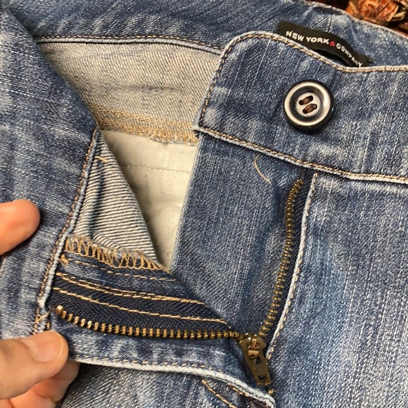 Jeans - Picture 7 of 16